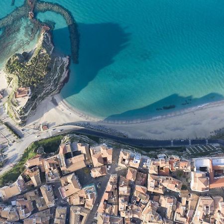 S'O Suites Tropea Bagian luar foto