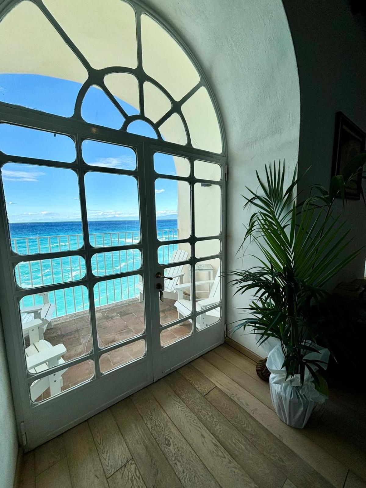 S'O Suites Tropea Bagian luar foto