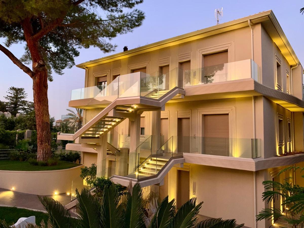 S'O Suites Tropea Bagian luar foto